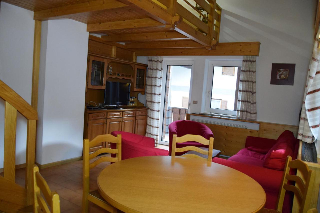 Casa Maddalena Apartman Canazei Kültér fotó